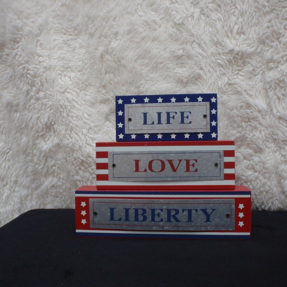 Red, White, And Blue Patriotic 3 Piece set